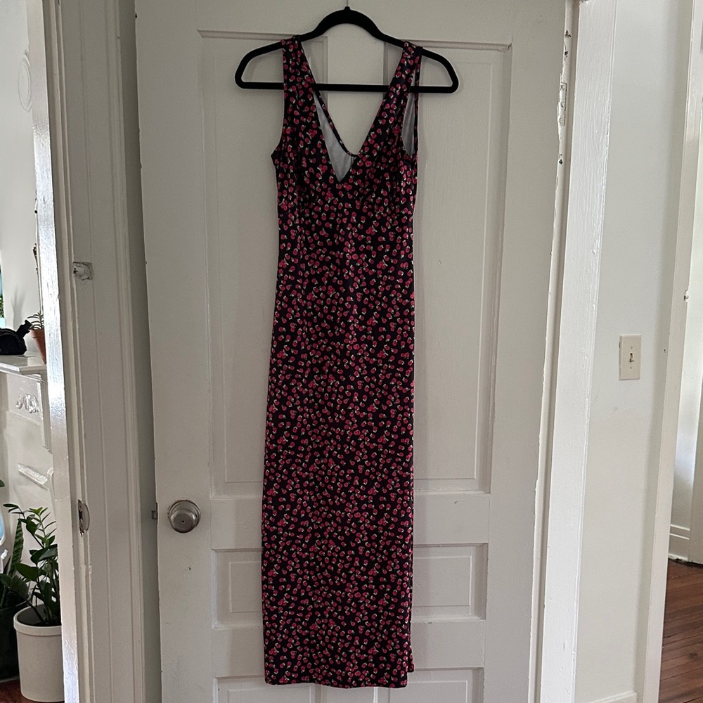 Floral Sleeveless Dress - Black and Pink